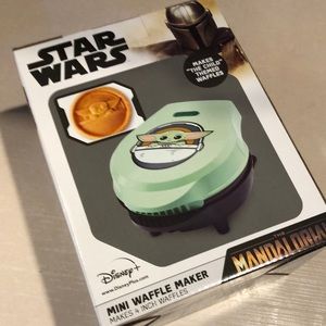 Star Wars mini waffle maker